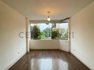 Departamento en venta en San Borja, frente a Parque Residencial — 85 m²
