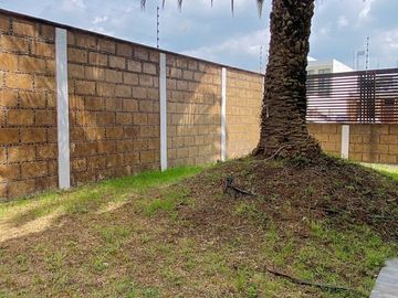 Casa en Venta en Juriquilla Campestre, 4 Recámaras, Roof Garden, 3 Autos Techado