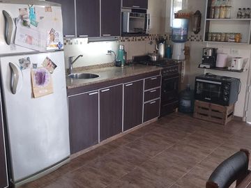 Venta Casa Lincoln – 4AMB Pileta, Galería y Parrilla