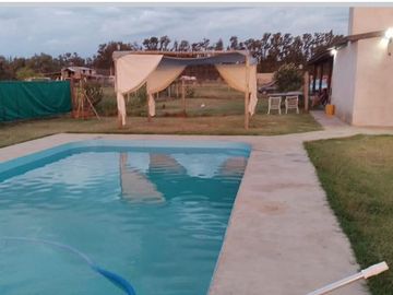 Venta Casa Lincoln – 4AMB Pileta, Galería y Parrilla