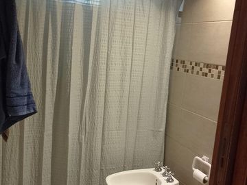 Venta Casa Lincoln – 4AMB Pileta, Galería y Parrilla