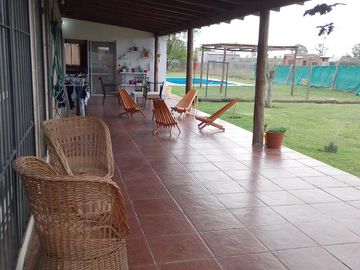 Venta Casa Lincoln – 4AMB Pileta, Galería y Parrilla