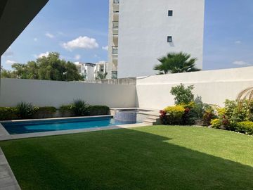 Residencia en venta  de 4 recámaras en Emiliano Zapata