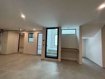 Estrena casa con acabados de lujo, recámara en PB, Cumbres del Lago, Juriquilla