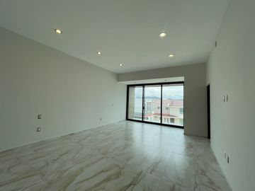 Estrena casa con acabados de lujo, recámara en PB, Cumbres del Lago, Juriquilla