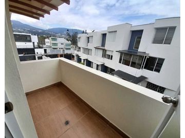 Cumbaya, Casa en Venta, 139.13m2, 3 Habitaciones