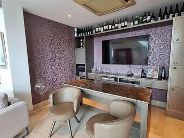 Espectacular Penthouse Amoblado en venta-4 dormitorios-Isla Mocolí, Samborondón