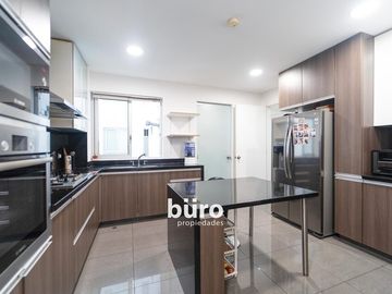 PRECIOSO DEPARTAMENTO EN VENTA CON 4 DORM Y LINDA VISTA A PARQUE ACOSTA  SI