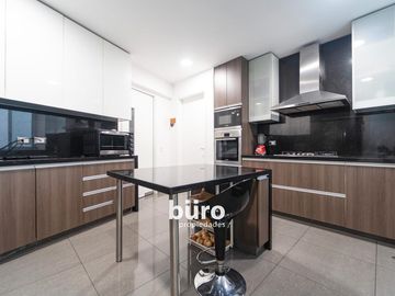 PRECIOSO DEPARTAMENTO EN VENTA CON 4 DORM Y LINDA VISTA A PARQUE ACOSTA  SI