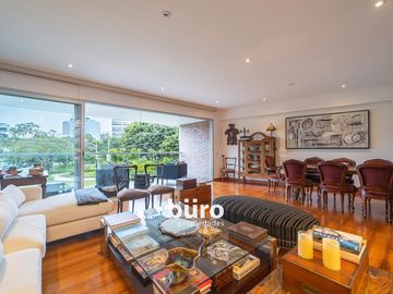 PRECIOSO DEPARTAMENTO EN VENTA CON 4 DORM Y LINDA VISTA A PARQUE ACOSTA  SI
