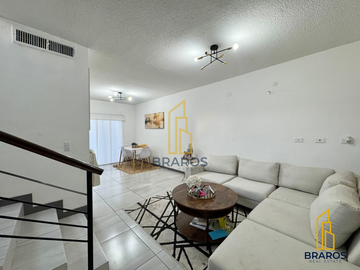 Casa en venta en Saratoga Residencial frente a parque