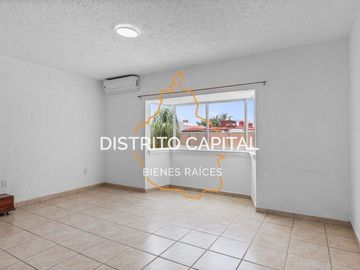 Casa en venta en Jiutepec, Morelos. Fraccionamiento Las Fincas