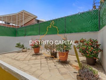 Casa en venta en Jiutepec, Morelos. Fraccionamiento Las Fincas
