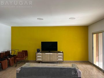 Venta - OPORTUNIDAD Casa en Barrio Privado Santa Guadalupe - Pilar del Este