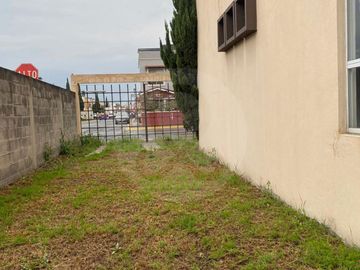 Bosques de Cantabria  Casa en condominio en venta en San Nicolás Tolentino