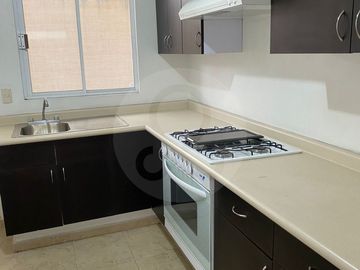 Bosques de Cantabria  Casa en condominio en venta en San Nicolás Tolentino