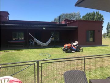 Casa en Venta Estancia Las Lilas 5 dormitorios