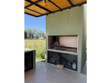 Hermosa Casa de Campo en Venta