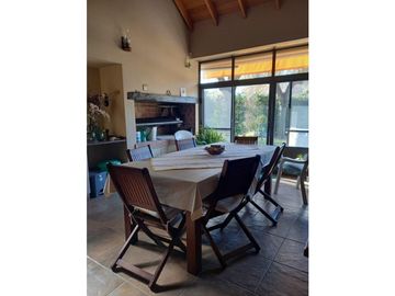 Venta Casa 5 ambientes - Barrio San Patricio
