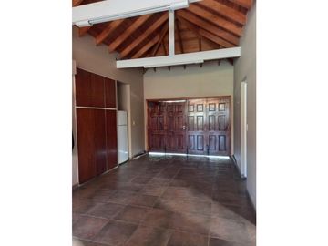 Venta Casa 5 ambientes - Barrio San Patricio