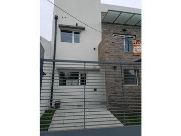 Venta Casa PH 4 ambientes - Haití 300, Ituzaingó Norte.