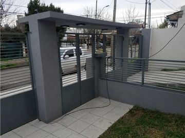 Venta Casa PH 4 ambientes - Haití 300, Ituzaingó Norte.