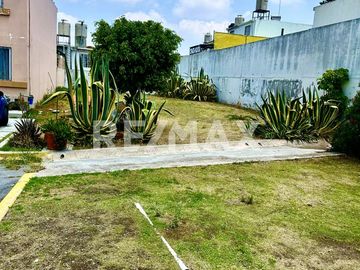 CASA EN RENTA - (3)