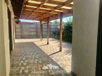 Casa en Venta en 37 oriente con 5 norte , muy cercano al supermercado lider express de las rastras
