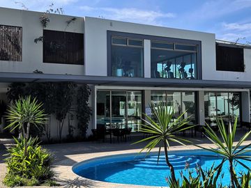 Casa en venta en residencial Bonaterra, coto Altezza