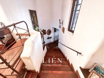 Casa rústica con patio y balcones en Pedro de Osma – Barranco