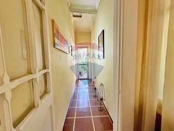 Vive y Rentabiliza! 2 casas, pasos metro Cumming