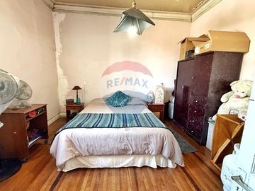 Vive y Rentabiliza! 2 casas, pasos metro Cumming