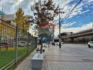 Excelente Depto a pasos de Metro San Joaquín 2D 1B