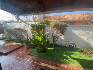 Casa en Venta en Metro Quilín