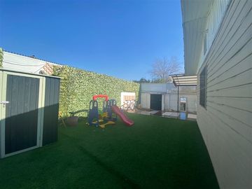 Casa en Venta en Metro Quilín