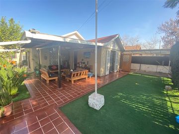 Casa en Venta en Metro Quilín