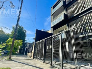 Venta Departamento San Isidro balcon al frente piso entero 2 cocheras oportunidad