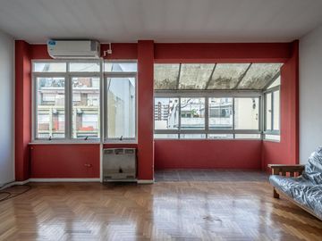 Venta departamento 4 ambientes con terraza en Flores