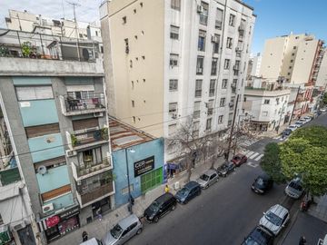 Venta departamento 4 ambientes con terraza en Flores