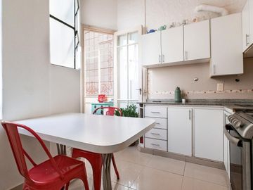 VENTA DE DEPARTAMETO DE 3 AMBIENTES ANTIGUO