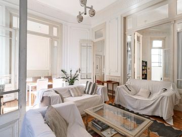 VENTA DE DEPARTAMETO DE 3 AMBIENTES ANTIGUO
