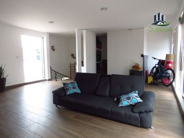 Venta de Casa con 3 recámaras, Cisterna y Terraza, Xalapa Monte Magno