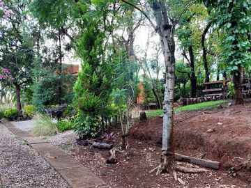 VENTA CASA EN EL BOSQUE CON SEGURIDAD EN CUERNAVACA - V370