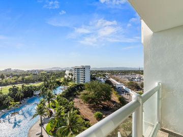 Departamento de lujo en Vidanta Nuevo Vallarta – Seibal, vista al campo de golf
