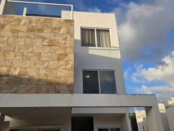 TU CASA EN LA RIVIERA MAYA