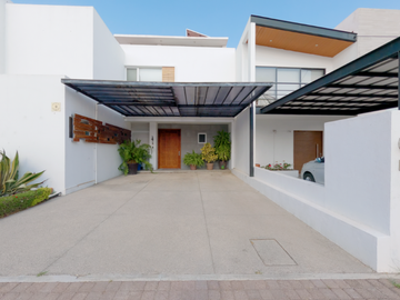 Casa en Venta Condesa Juriquilla