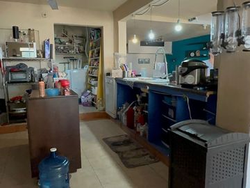 Casa amplia en venta con excelente distribución y gran potencial
