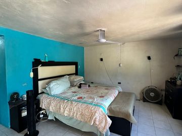 Casa amplia en venta con excelente distribución y gran potencial