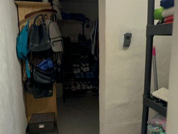 Casa amplia en venta con excelente distribución y gran potencial