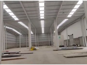 BODEGAS NUEVAS EN VTA/ GRAND BAJIO PARK